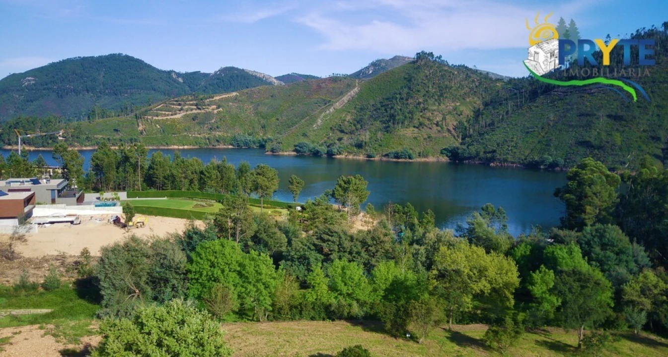 Terreno para Venda em Aguas Belas Foto 3