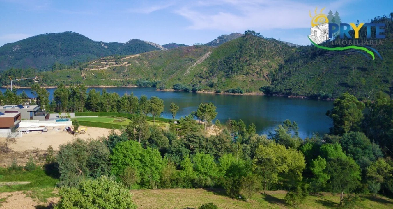 Terreno para Venda em Aguas Belas Foto 3