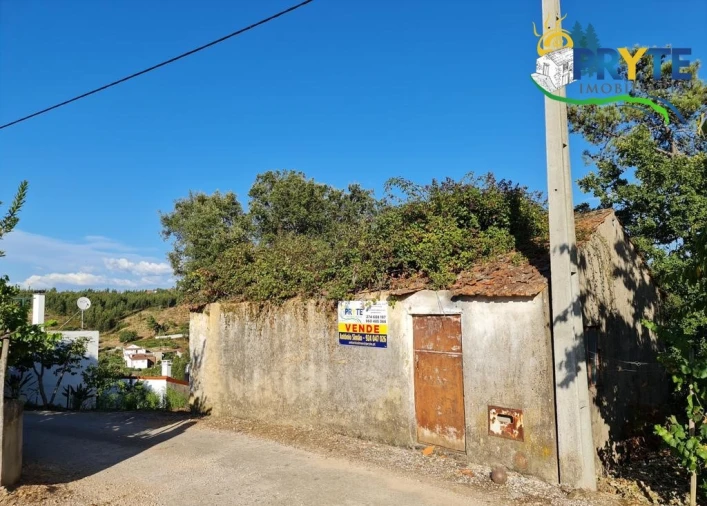 Terreno para Venda em Castelo Foto 2