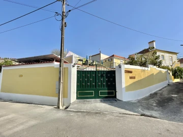 Moradia T2 para Venda em Lourinhã e Atalaia