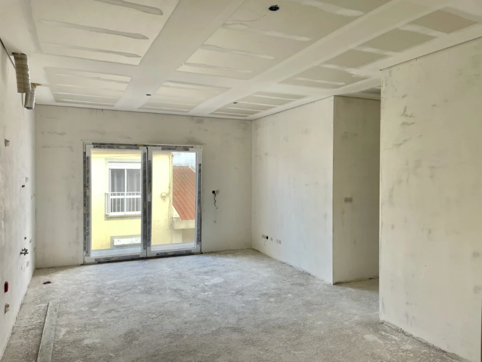 Apartamento T3 para Venda em Ferrel Foto 2