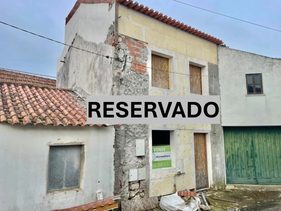 Moradia T2 para Venda em São Bartolomeu dos Galegos e Moledo Foto 1