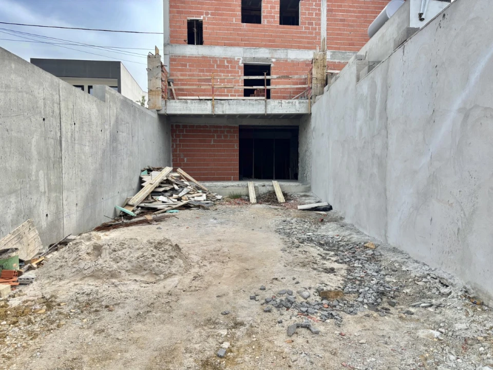 Moradia T2 para Venda em Carvalhal Foto 3