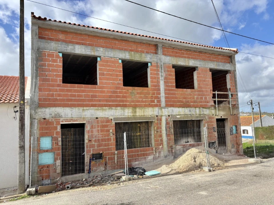 Moradia T2 para Venda em Carvalhal Foto 3