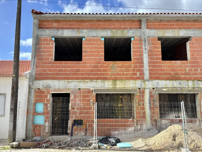 Moradia T2 para Venda em Carvalhal Foto 2