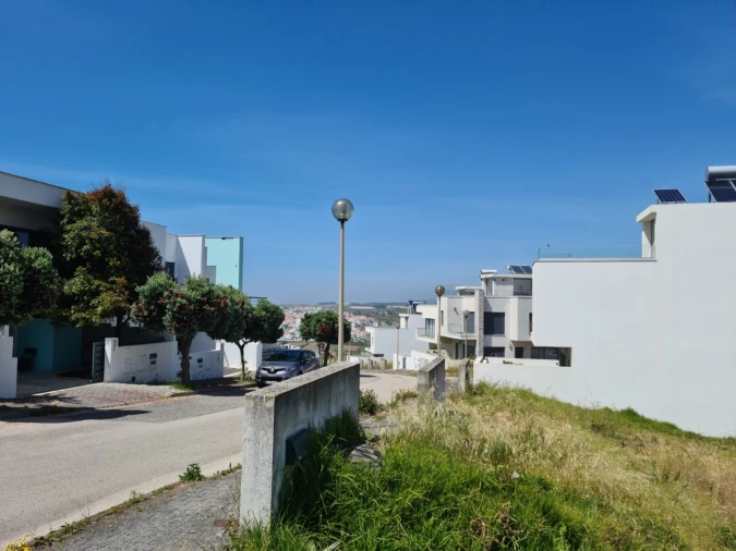 Terreno para Venda em Lourinhã e Atalaia Foto 2