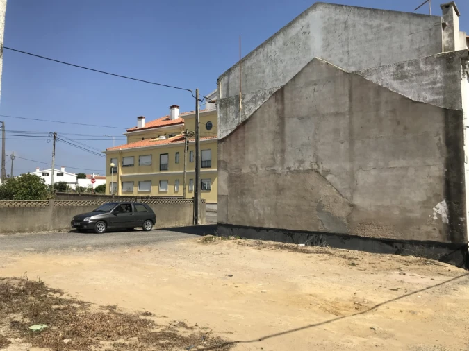 Terreno para Venda em Atouguia da Baleia Foto 3