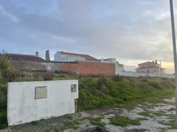 Terreno para Venda em Lourinhã e Atalaia