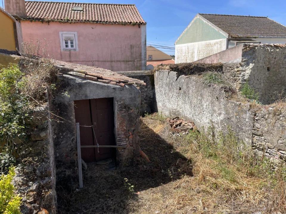 Terreno para Venda em Lourinhã e Atalaia Foto 3