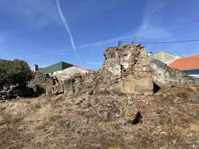 Terreno para Venda em Lourinhã e Atalaia Foto 5
