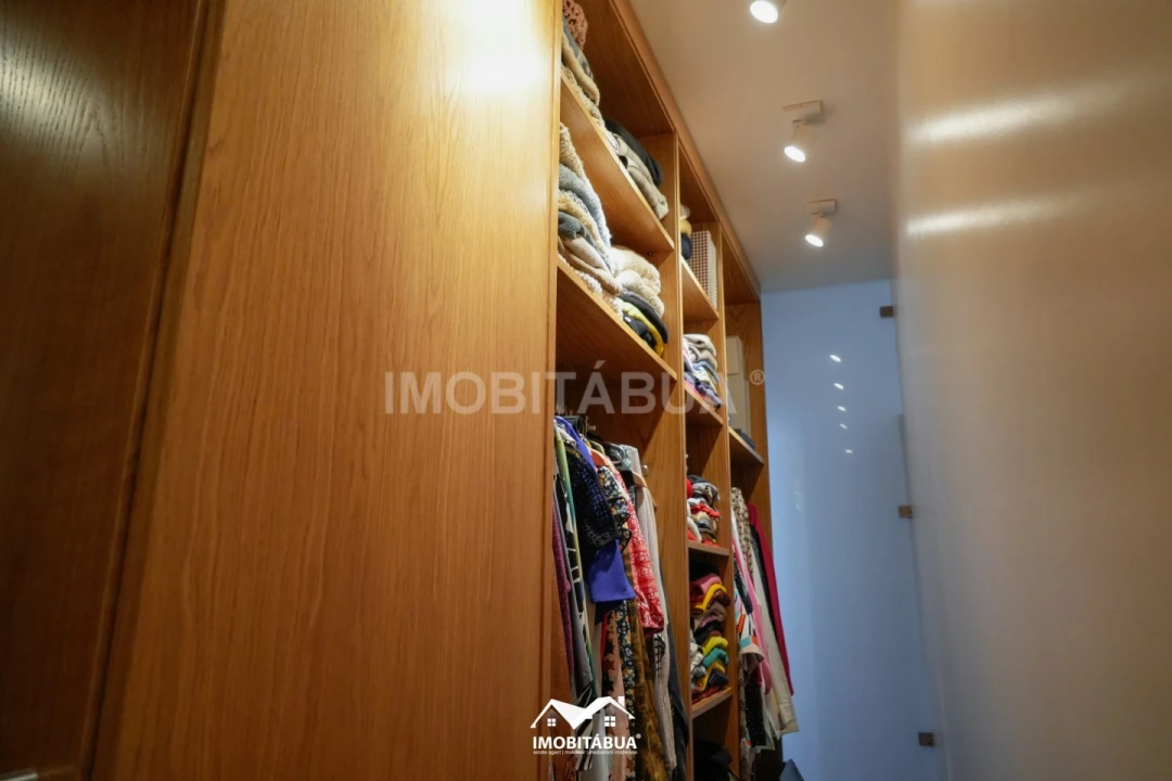 Moradia T4 para Venda em Sarzedo Foto 16