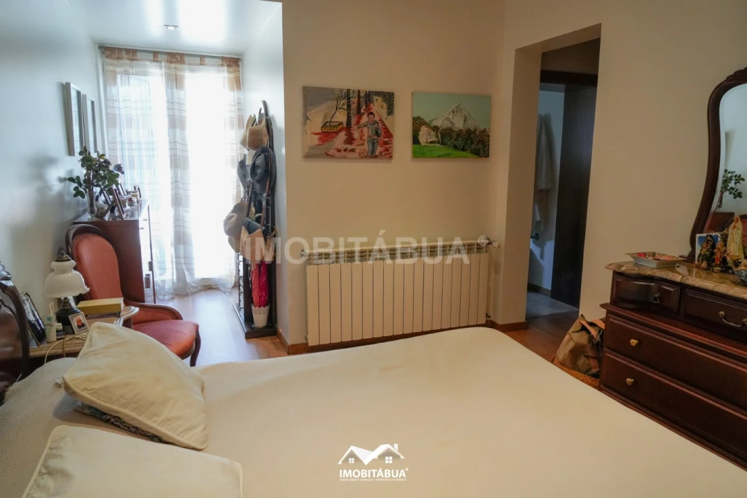 Moradia T4 para Venda em Sarzedo Foto 14