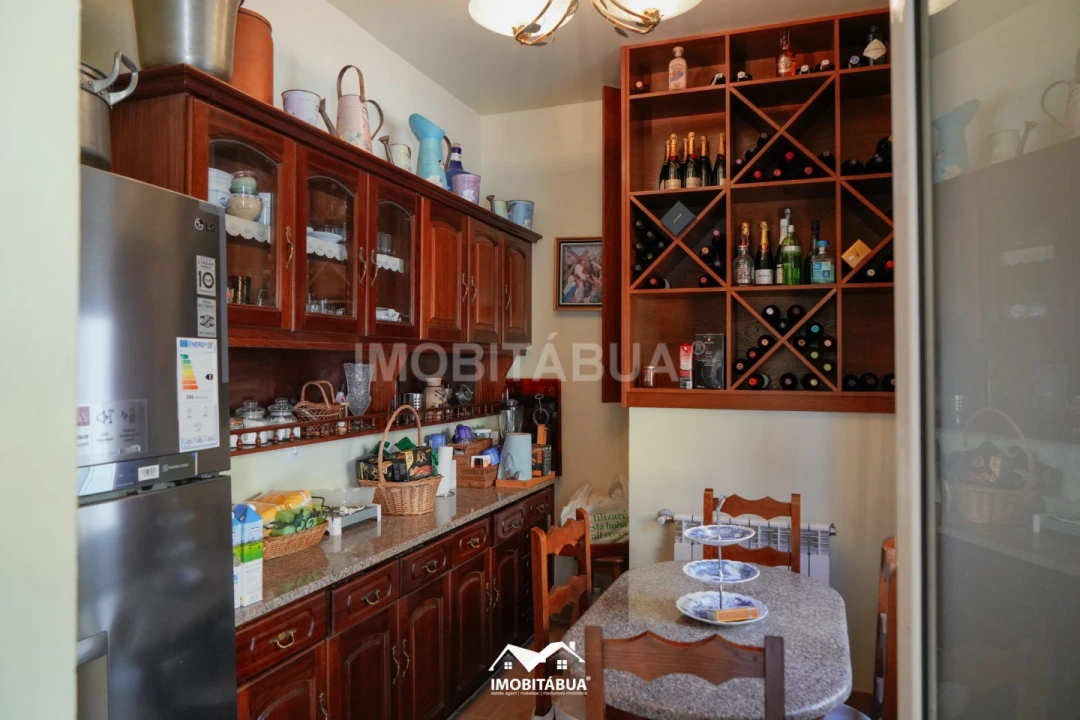 Moradia T4 para Venda em Sarzedo Foto 35