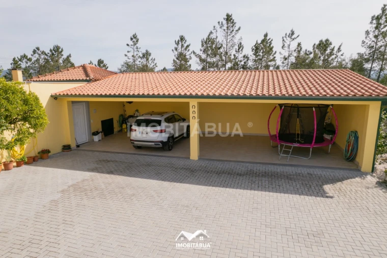 Moradia T4 para Venda em Sarzedo Foto 11