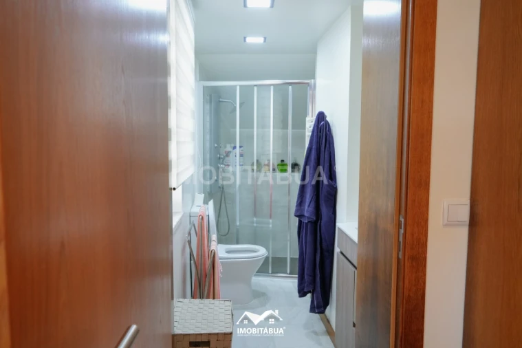 Moradia T4 para Venda em Sarzedo Foto 7