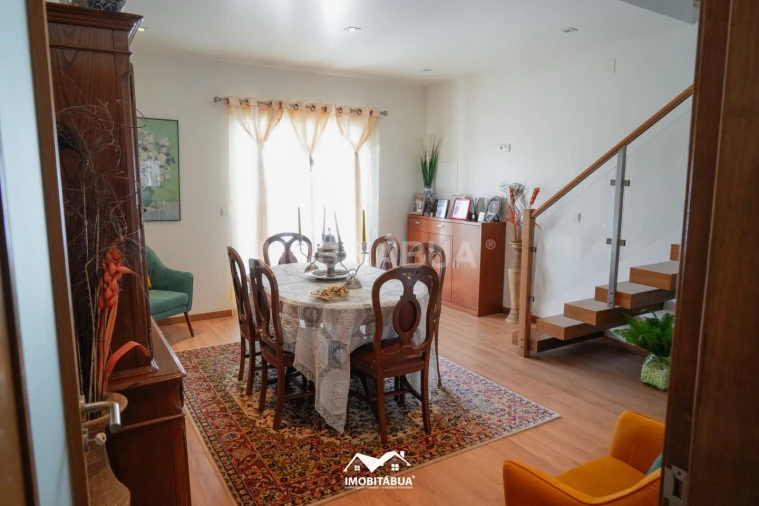 Moradia T4 para Venda em Sarzedo Foto 18