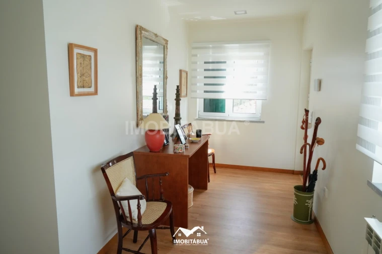 Moradia T4 para Venda em Sarzedo Foto 23