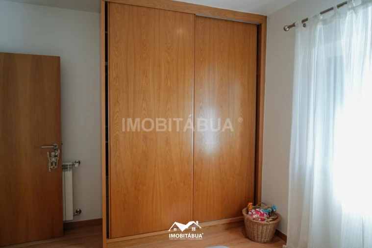 Moradia T4 para Venda em Sarzedo Foto 26