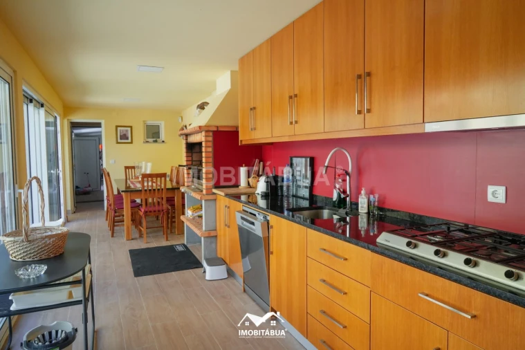 Moradia T4 para Venda em Sarzedo Foto 36