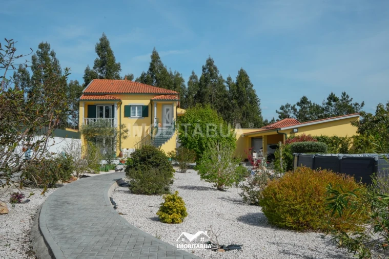 Moradia T4 para Venda em Sarzedo Foto 41