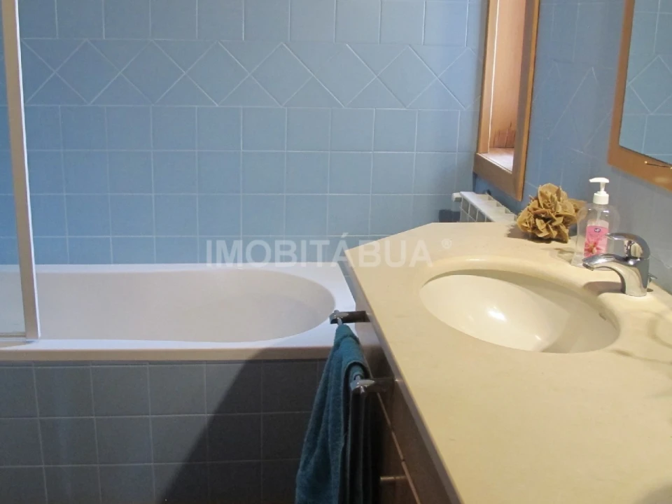 Moradia T4 para Venda em Oliveira do Hospital e São Paio de Gramaços Foto 8