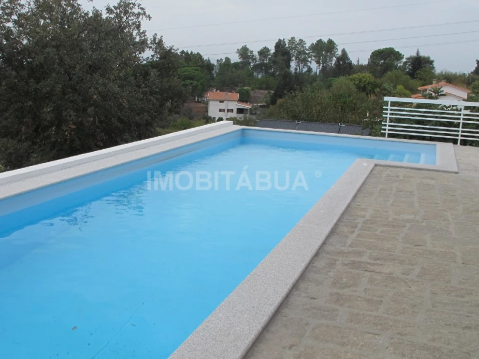 Moradia T4 para Venda em Oliveira do Hospital e São Paio de Gramaços Foto 11