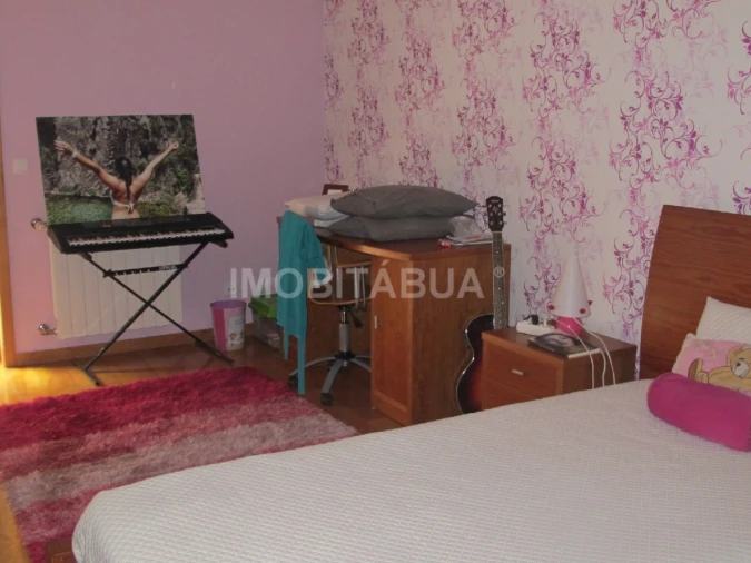 Moradia T4 para Venda em Oliveira do Hospital e São Paio de Gramaços Foto 10