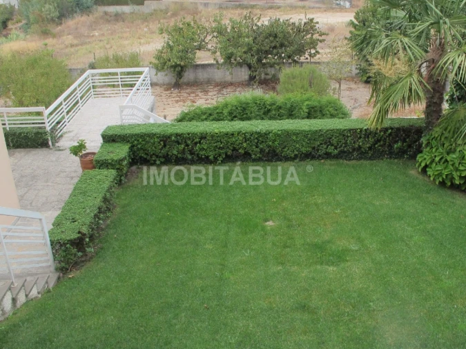 Moradia T4 para Venda em Oliveira do Hospital e São Paio de Gramaços Foto 12