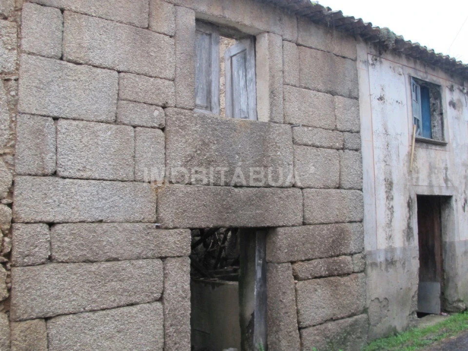 Moradia para Venda em Ázere e Covelo Foto 4