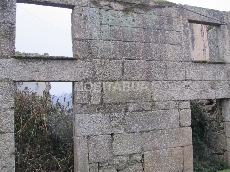 Moradia para Venda em Ázere e Covelo Foto 6