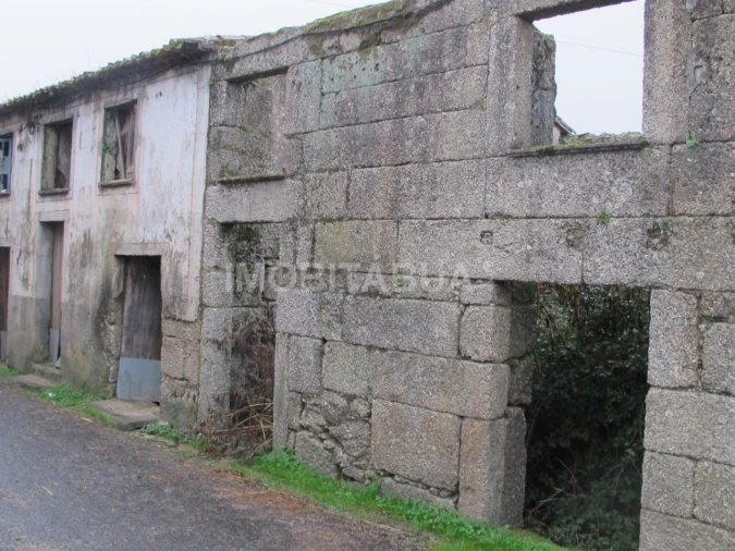 Moradia para Venda em Ázere e Covelo Foto 3