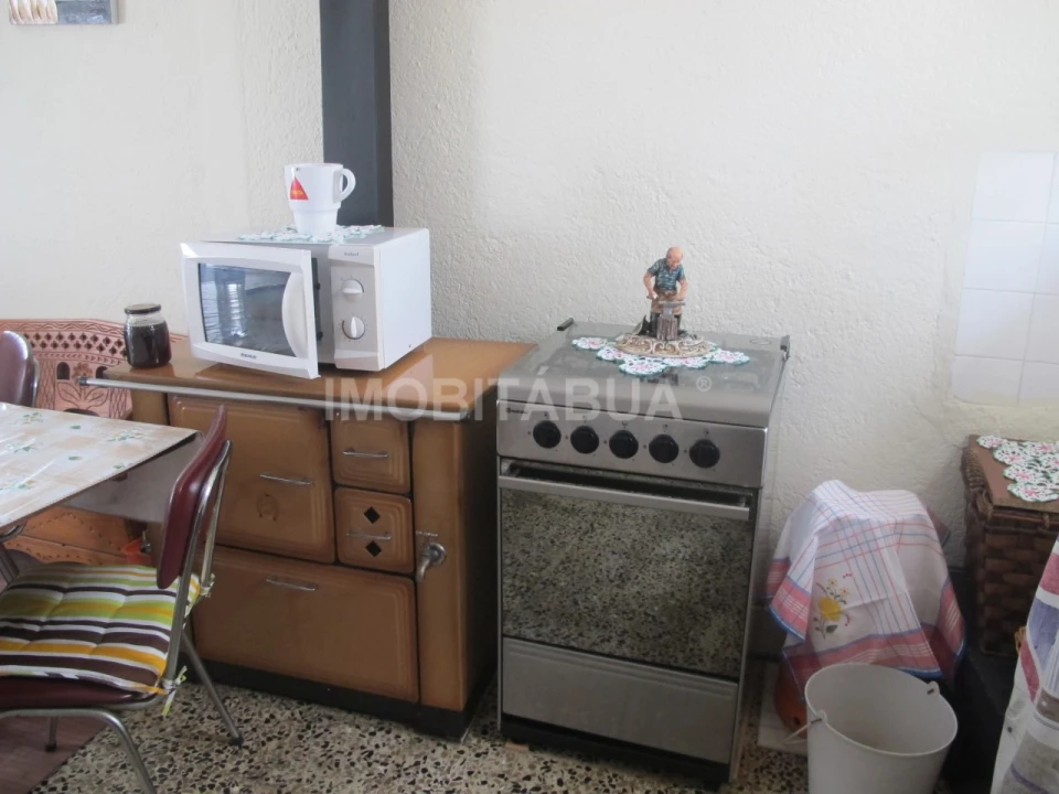 Moradia T4 para Venda em Tabua Foto 7