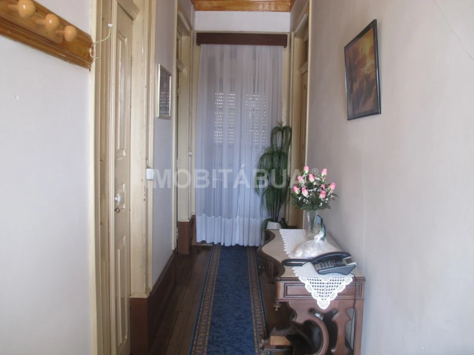 Moradia T4 para Venda em Tabua Foto 12