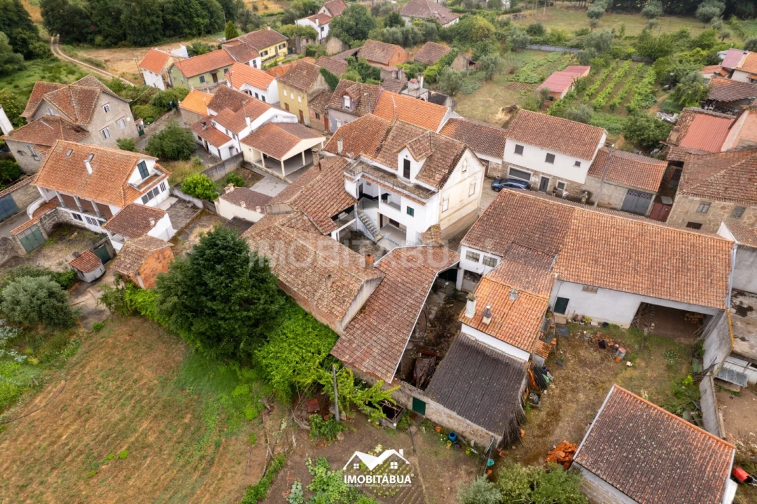 Moradia T4 para Venda em Tabua Foto 41