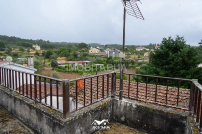 Moradia T4 para Venda em Tabua