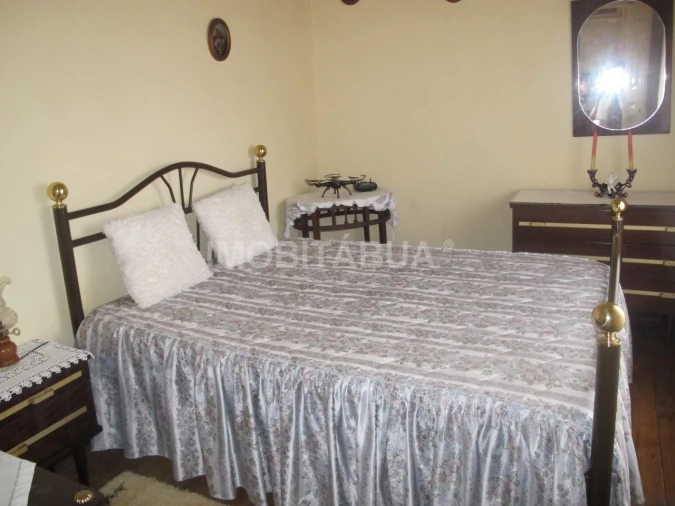 Moradia T4 para Venda em Tabua Foto 10