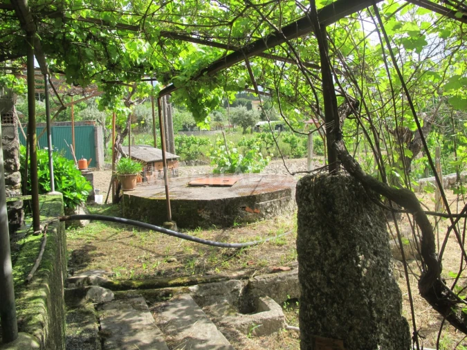 Moradia T4 para Venda em Tabua Foto 22