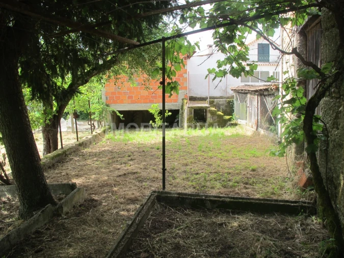 Moradia T4 para Venda em Tabua Foto 21