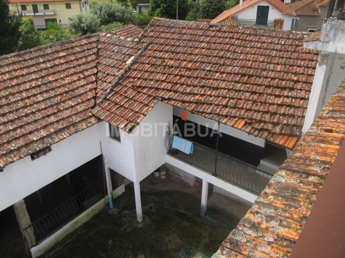 Moradia T4 para Venda em Tabua Foto 16