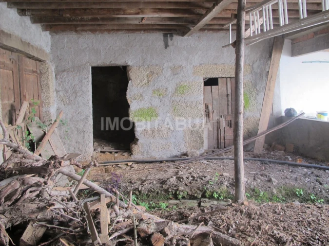 Moradia T4 para Venda em Tabua Foto 30