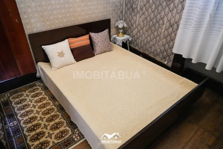 Moradia T4 para Venda em Tabua Foto 4