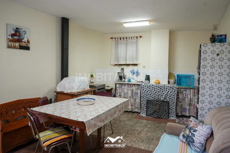 Moradia T4 para Venda em Tabua Foto 17