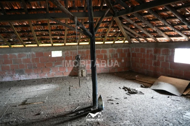 Moradia T4 para Venda em Tabua Foto 19