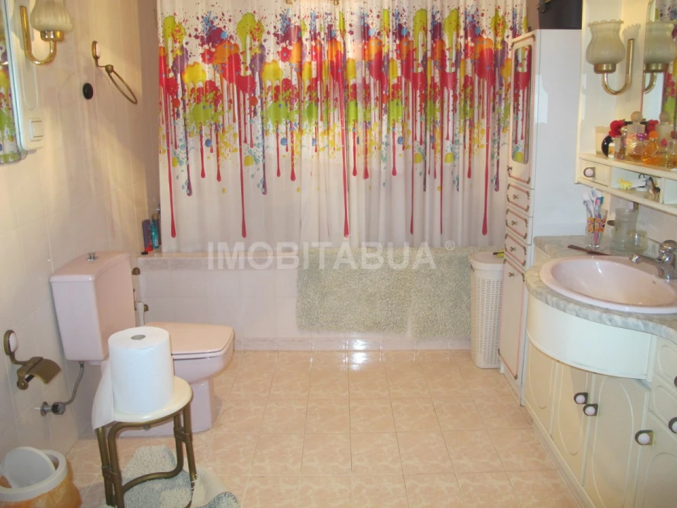 Moradia T9 para Venda em São João de Areias Foto 16