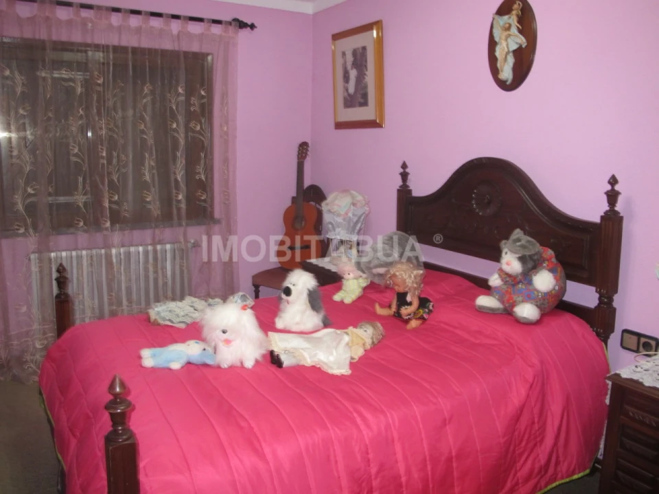 Moradia T9 para Venda em São João de Areias Foto 14