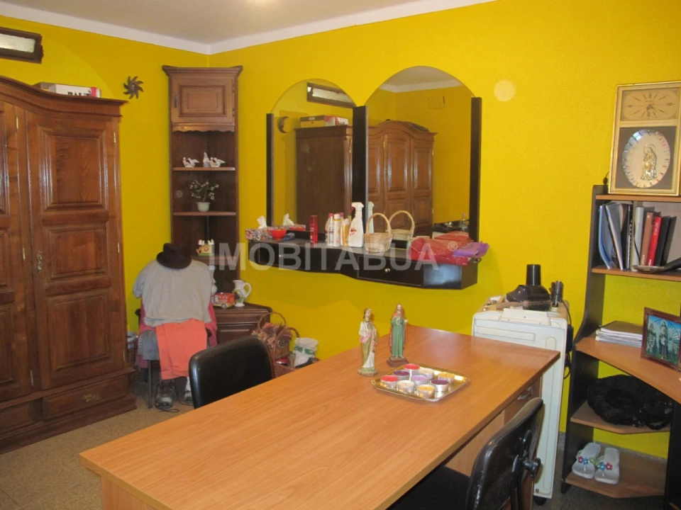 Moradia T9 para Venda em São João de Areias Foto 22