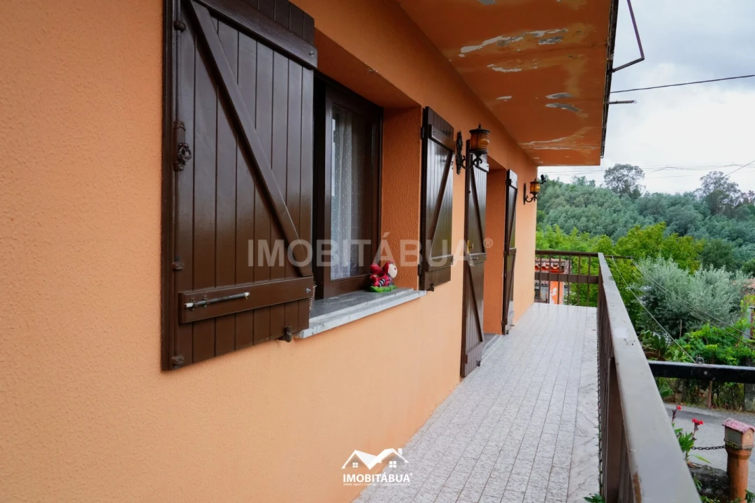 Moradia T9 para Venda em São João de Areias Foto 22