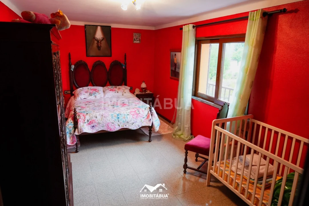 Moradia T9 para Venda em São João de Areias Foto 29