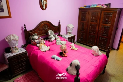 Moradia T9 para Venda em São João de Areias