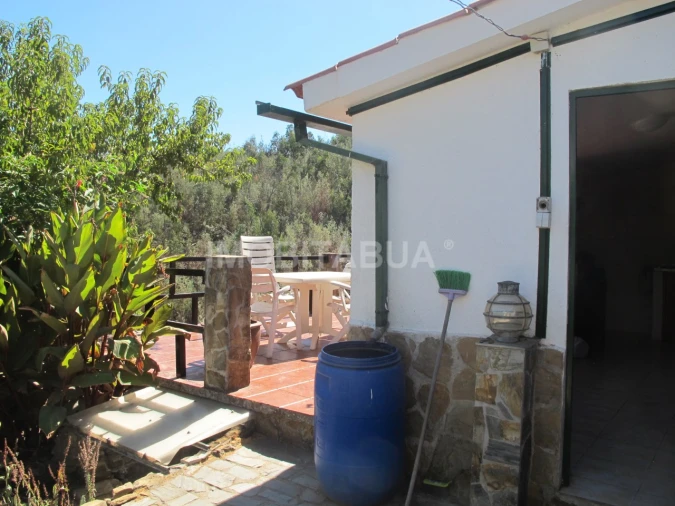 Moradia T1 para Venda em Ázere e Covelo Foto 13